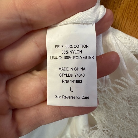 NWT. Women’s lace dress. Size Large. - Picture 7 of 11